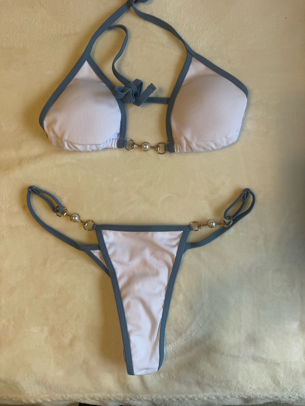 Women’s bikini